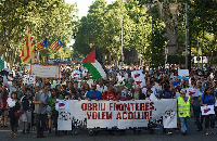 تظاهرات هزاران  اسپانیایی در حمایت از مهاجران خاورمیانه