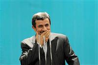  احمدي نژاد جوگير شده است