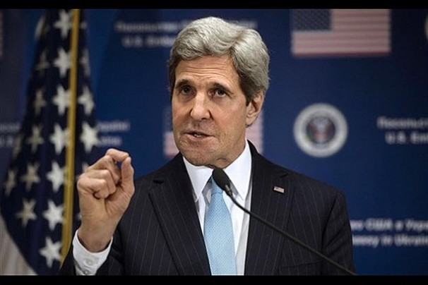 جان کری: وضع تحریم جدید علیه ایران خطرناک است