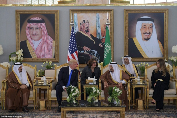 ترامپ: پادشاه عربستان بدون ما 