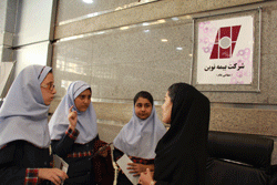     اهداي تجهيزات رايانه‌اي به مدارس مناطق کمتر برخوردار کشور توسط بانک اقتصادنوين