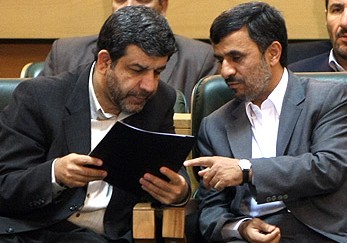 وزیر احمدی‌نژاد: وقتی برکنار شدم ۵۰ سجده شکر بجا آوردم