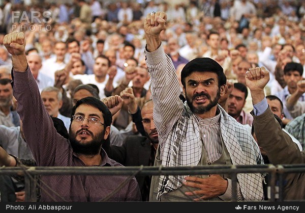 اکرمی: 20 هزار نفر از جمعیت 10 میلیونی تهران، نمازجمعه می‎روند