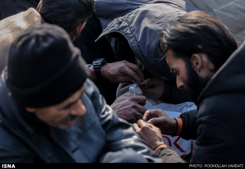 مواد مخدر دولتی مثل قبل انقلاب توزیع می شود