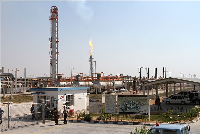 احداث راه دسترسی روستاهای دورافتاده خوزستان به همت نفتی ها